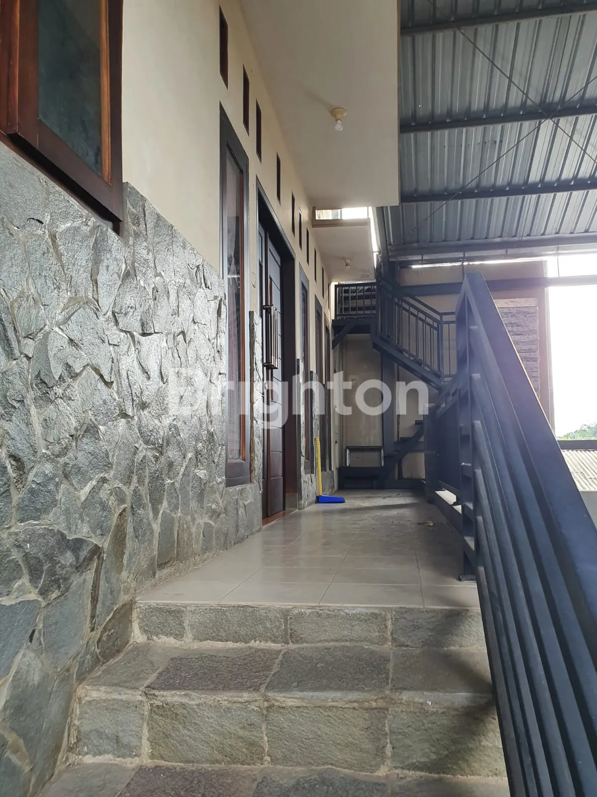 Koridor lantai atas rumah